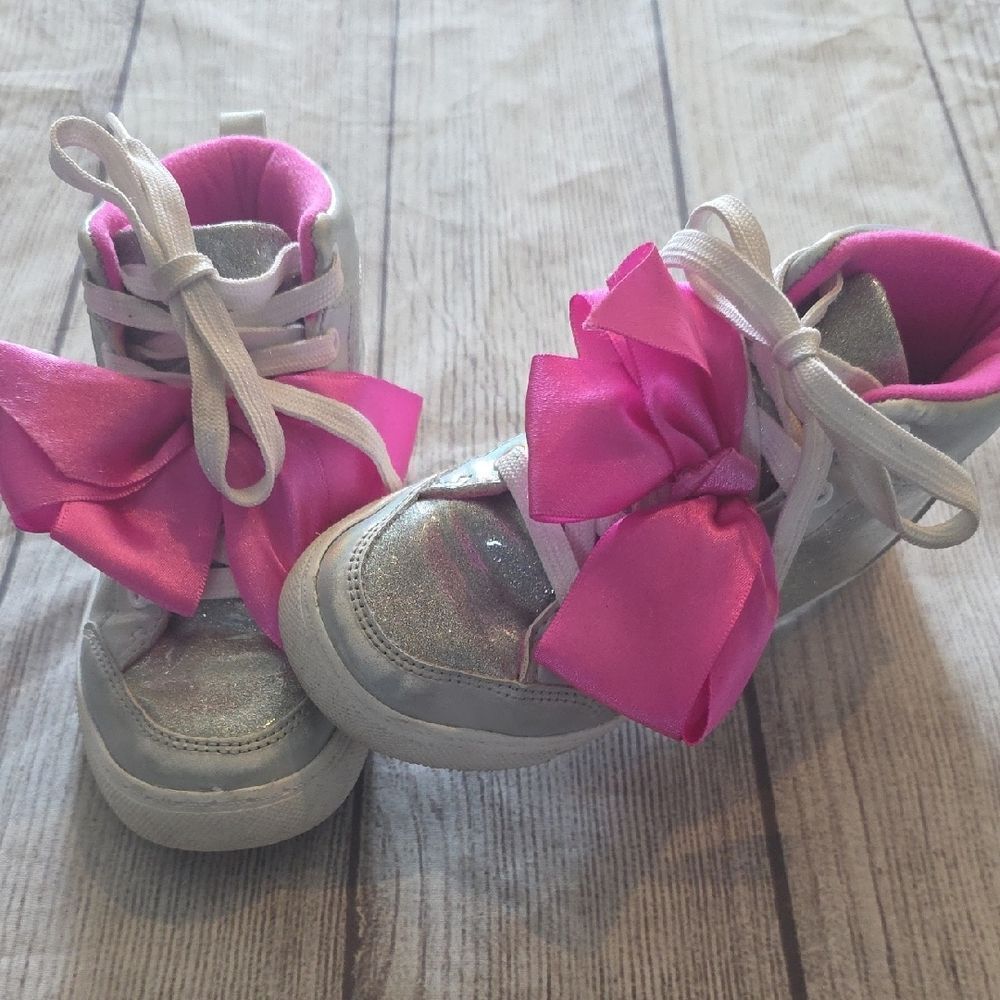 JoJo Siwa Silver Sneakers with Pink Bow